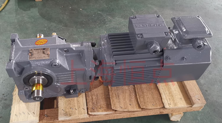 K37系列減速機輸入配變頻電機，輸出雙軸A+B 實物照片