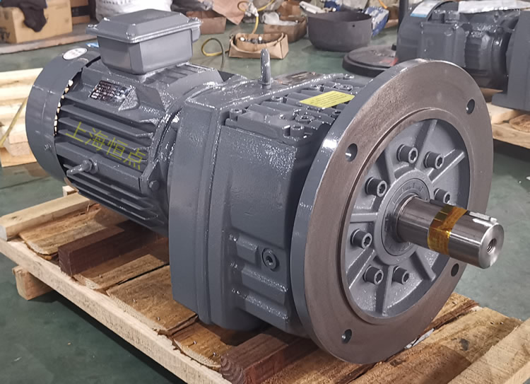 RF87減速機，立式安裝，輸入配電機，實物照片如下